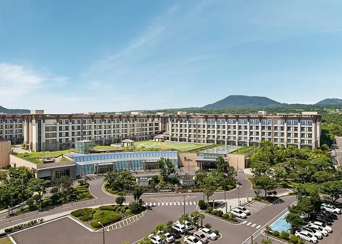 Landing Jeju Shinhwa World Hotel